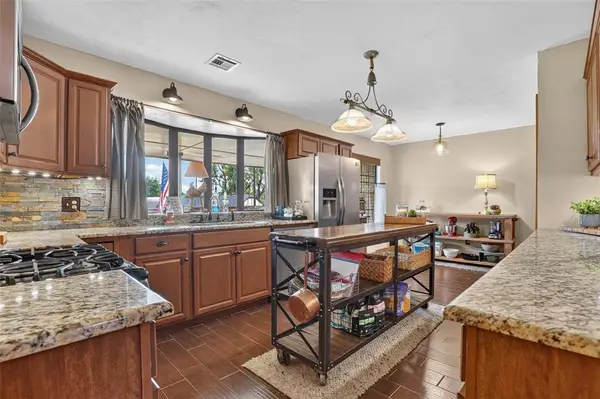 312 Wellington Lane, Moore, OK 73160