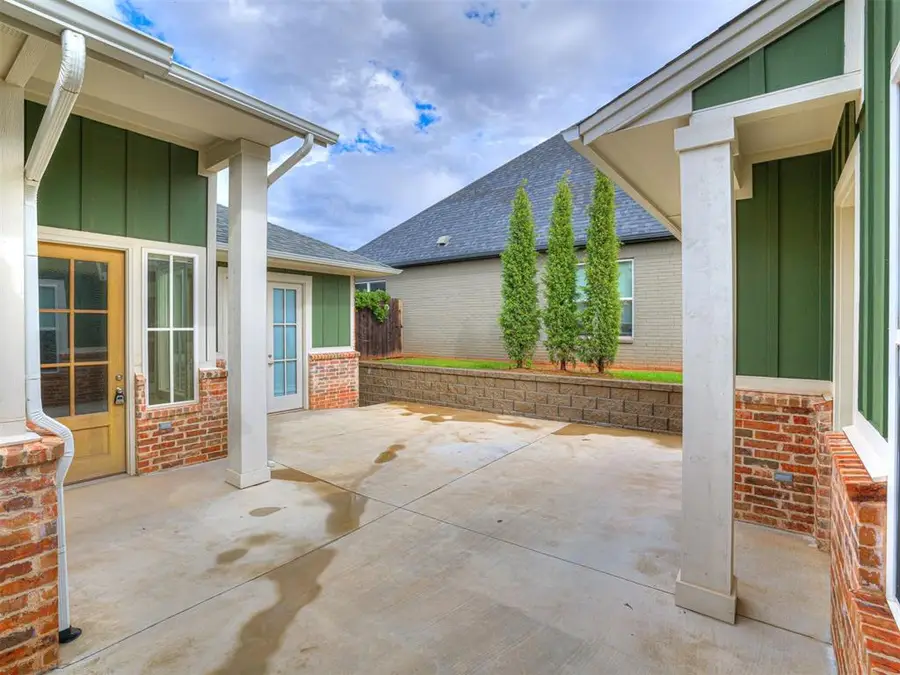 4301 NE 125th Court, Edmond, OK 73013 - #2