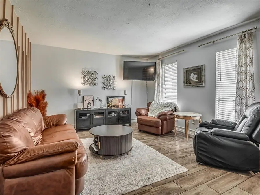 812 Annie Court, Norman, OK 73069 - #3