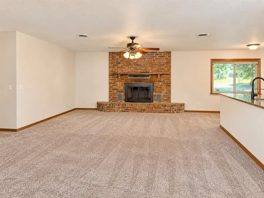 121 E Gilbert Drive, Eufaula, OK 74432 - #3