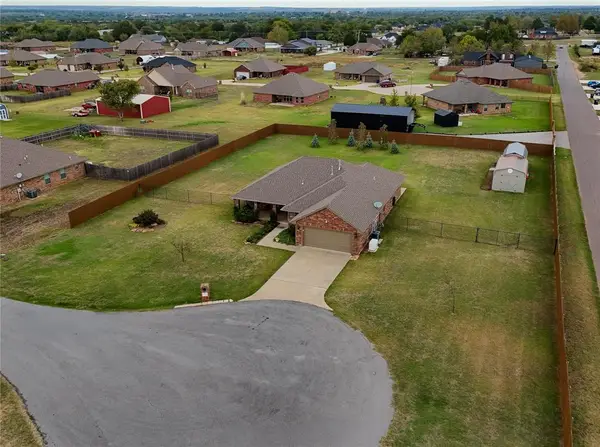 1880 Ken Drive, Guthrie, OK 73044