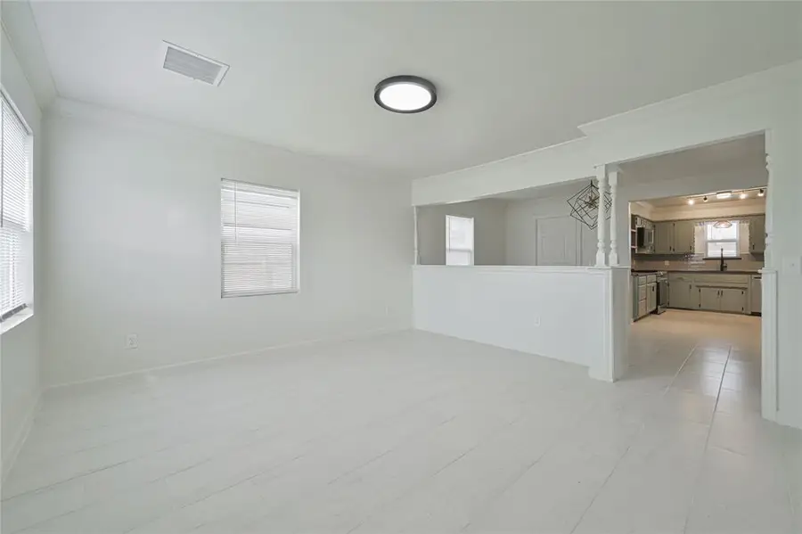 1225 SW 41st Street, Oklahoma City, OK 73109 - #3