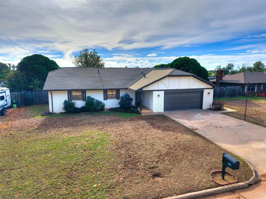 311 Christopher Drive, Chickasha, OK 73018 - #1