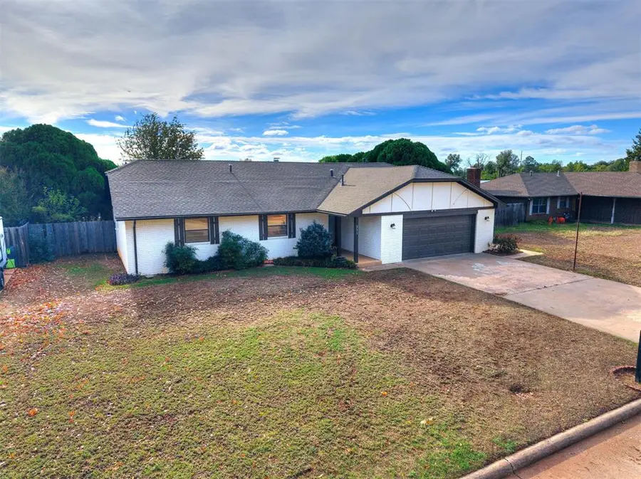 311 Christopher Drive, Chickasha, OK 73018 - #2