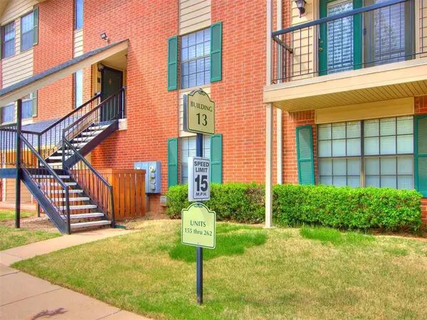 4400 Hemingway Drive #256, Oklahoma City, OK 73118