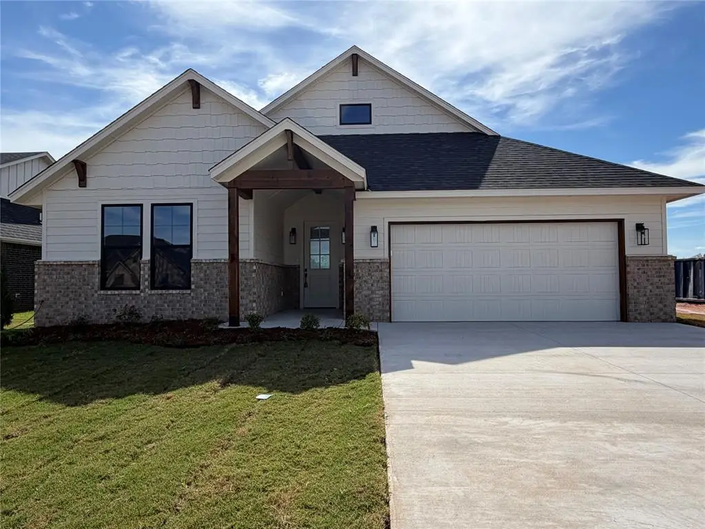 211 Outlander Way, Shawnee, OK 74804 - #1