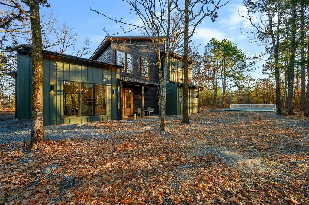 136 Woodland Lakes Trail, Broken Bow, OK 74728 - #1