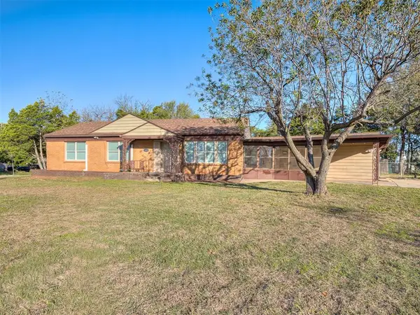 2608 Mickey Road, Del City, OK 73115