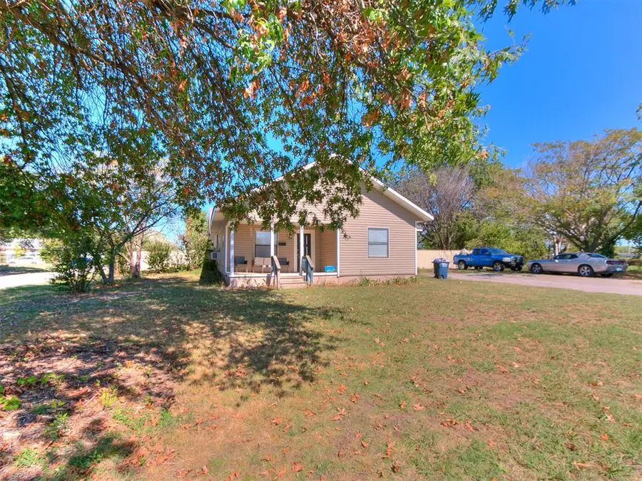 601 N Mckinley Avenue, Shawnee, OK 74801 - #3