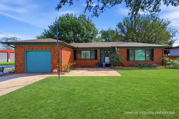 820 N Randall Avenue, Elk City, OK 73644