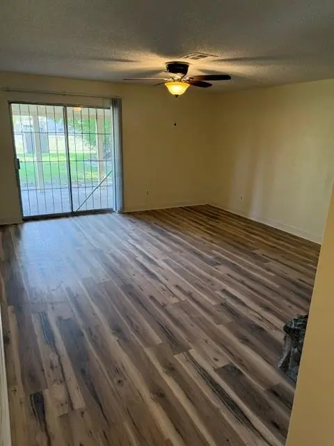 1127 E Katy Drive, Altus, OK 73521 - #3