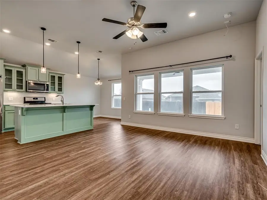 801 Blue Fish Road, Norman, OK 73069 - #3