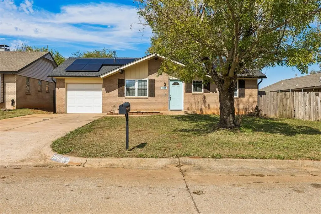 1005 NW 21st Street, Moore, OK 73160 - #1
