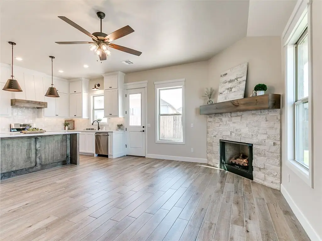 2000 Wood Valley Court, Norman, OK 73071 - #1