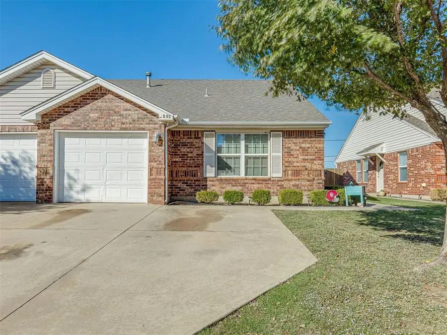 1908 E Leeds Lane #1908 and 1910, Norman, OK 73071 - #2