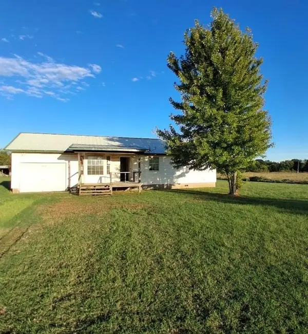 108162 N 3750 Road, Okemah, OK 74859