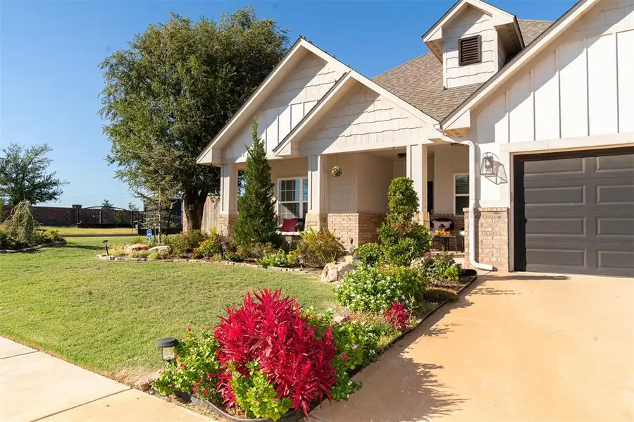 11821 NW 108th Terrace, Yukon, OK 73099 - #2