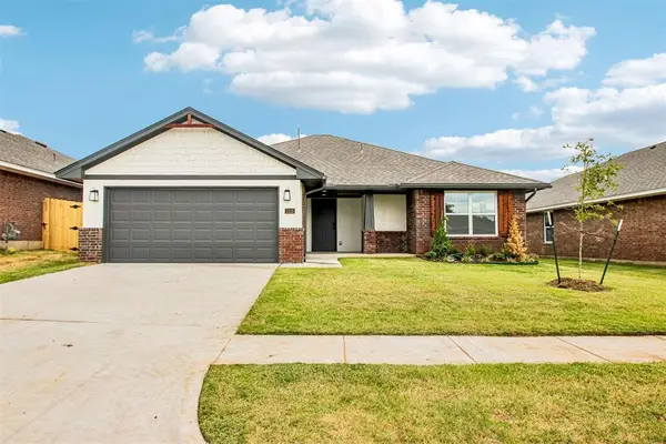 1112 Redwood Creek Drive, Yukon, OK 73099