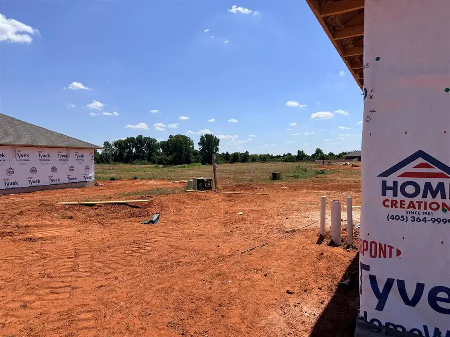 1016 S Bear Lane, Mustang, OK 73064 - #3