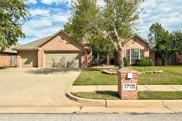2725 Overland Way, Edmond, OK 73012
