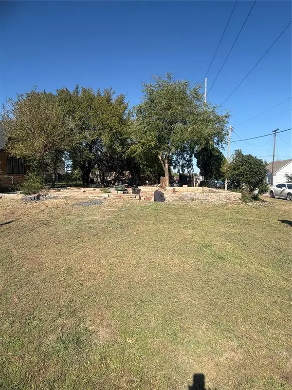 1709 N Stonewall Avenue, Oklahoma City, OK 73111