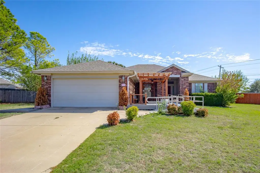 101 Great Oaks Drive, Norman, OK 73071 - #1