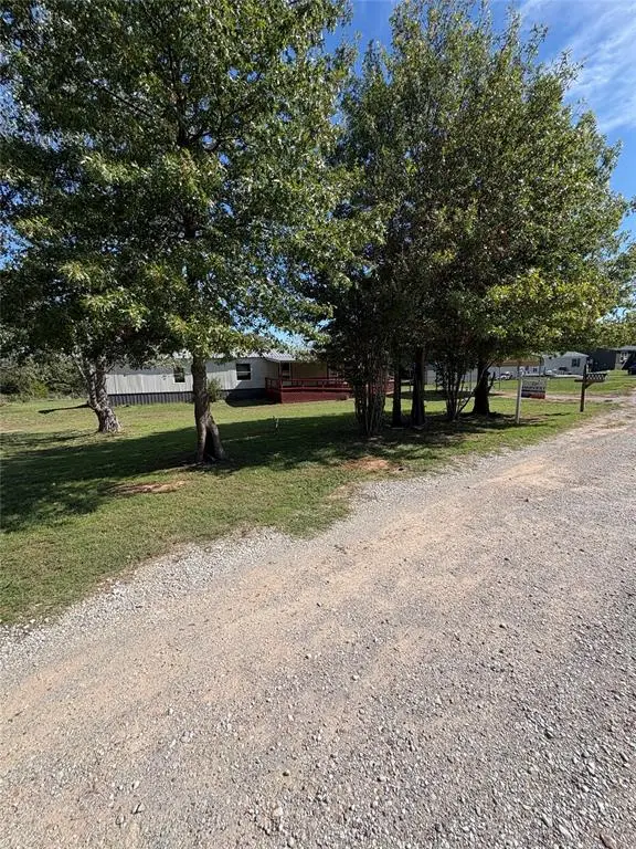 110 E Valley Rim Court, Shawnee, OK 74804 - #3