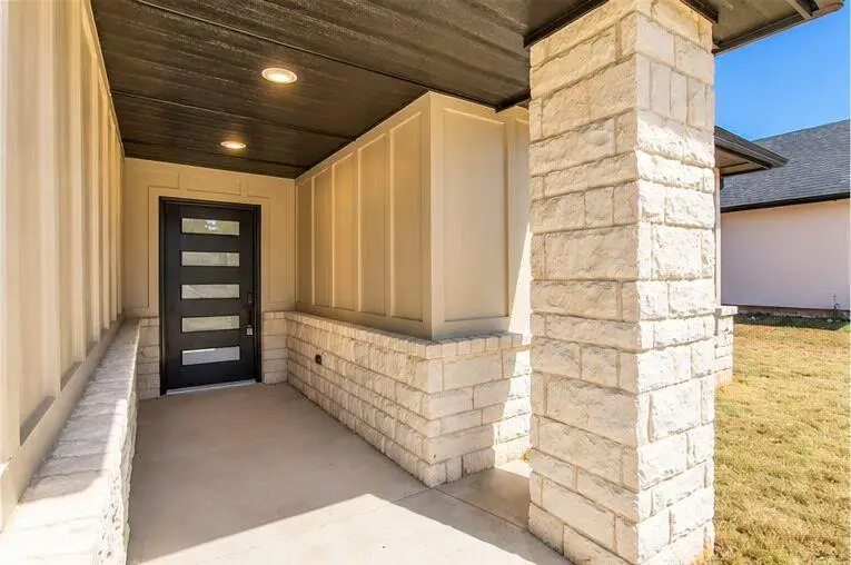 4212 N Shadybrook Drive, Oklahoma City, OK 73110 - #2