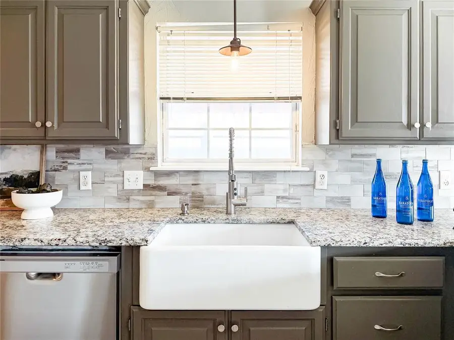 1122 Dustin Drive, Edmond, OK 73003 - #2