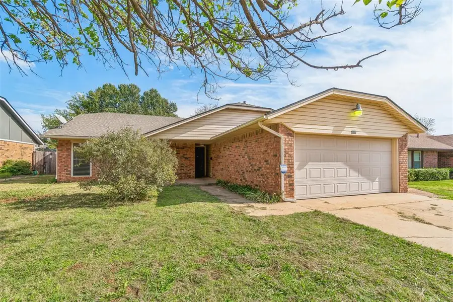 1012 S Neptune Road, Edmond, OK 73003 - #2