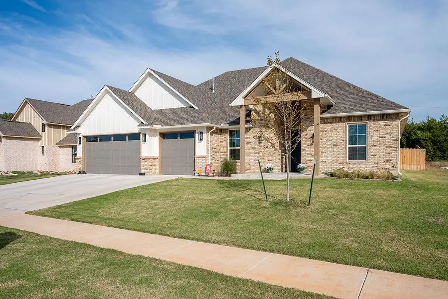 623 Siena Springs Drive, Norman, OK 73071 - #2