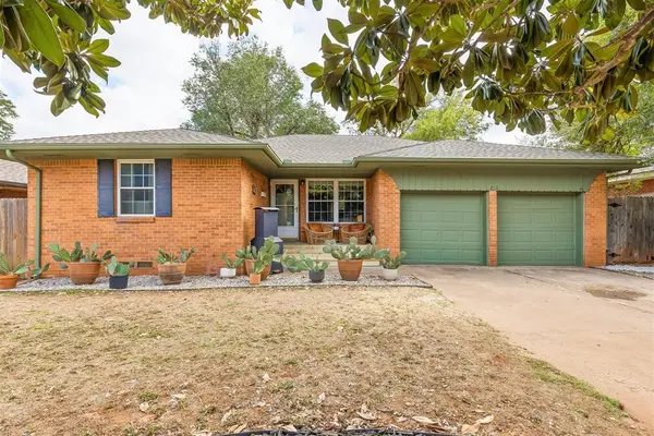 216 E 14th Street, Edmond, OK 73034