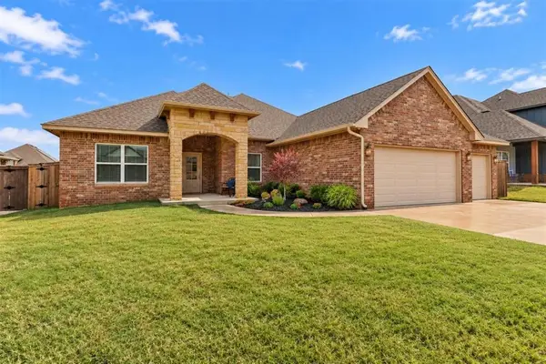 11709 NW 103rd Street, Yukon, OK 73099