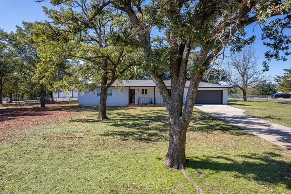 126 Pickard Drive, McLoud, OK 74851