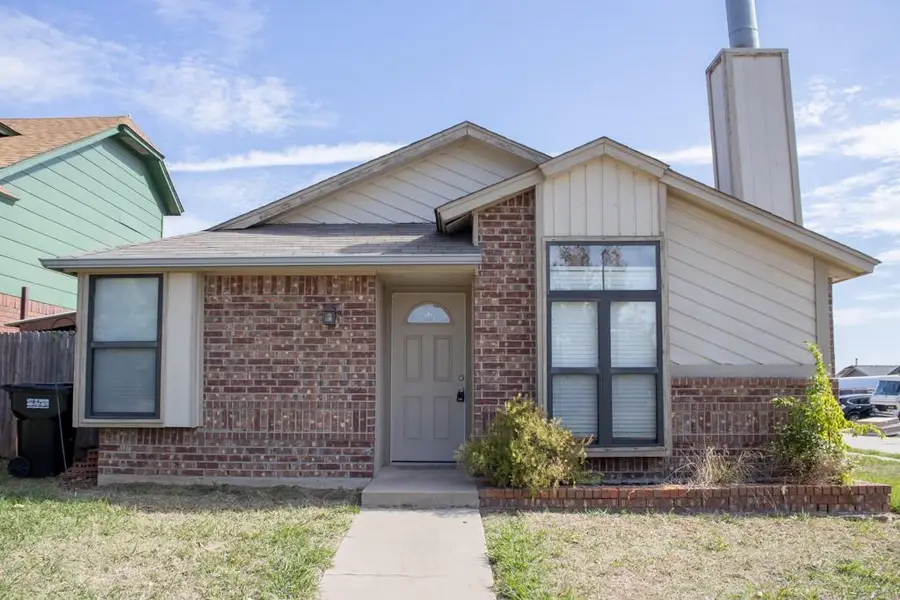 2146 Meench Drive, Moore, OK 73170 - #2