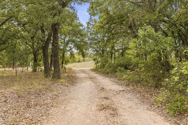 Address Withheld By Seller, Overbrook, OK 73453