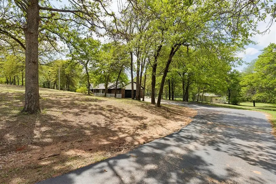 10331 Black Oaks Drive, Oklahoma City, OK 73165 - #3
