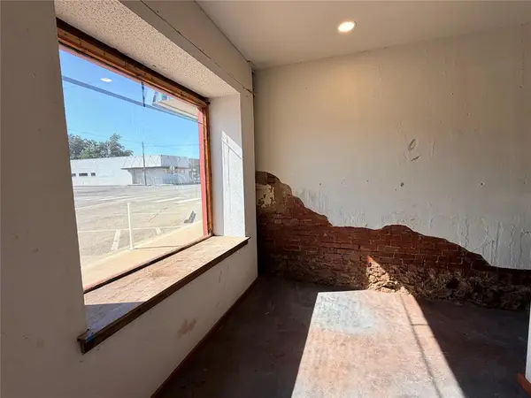 620 W Carl Hubbell Boulevard, Meeker, OK 74855