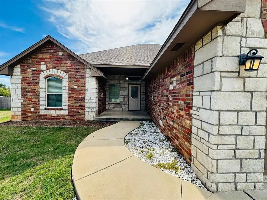 3412 Valley Hollow, Norman, OK 73071 - #3