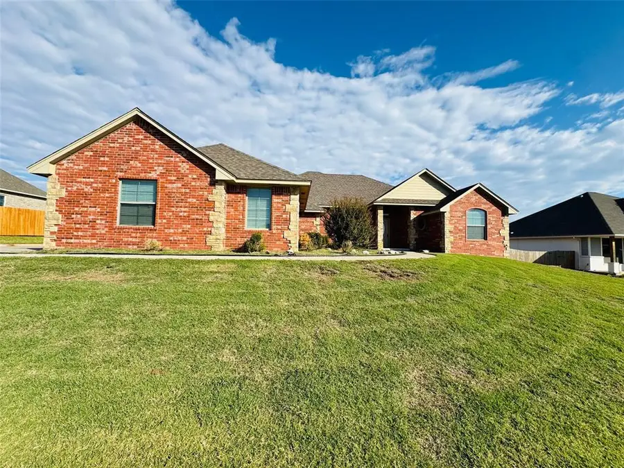 9917 NW 98th Street, Yukon, OK 73099 - #3