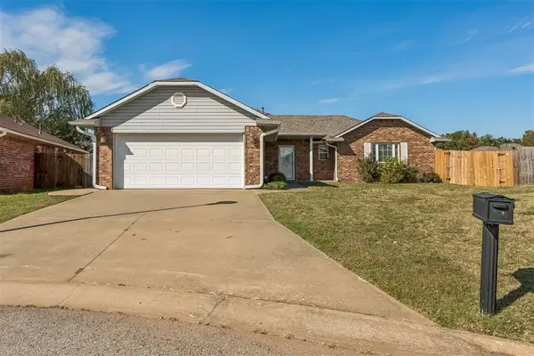 1932 Aspen Place, Shawnee, OK 74804
