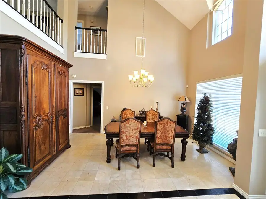 14509 Oakmond Road, Edmond, OK 73013 - #3
