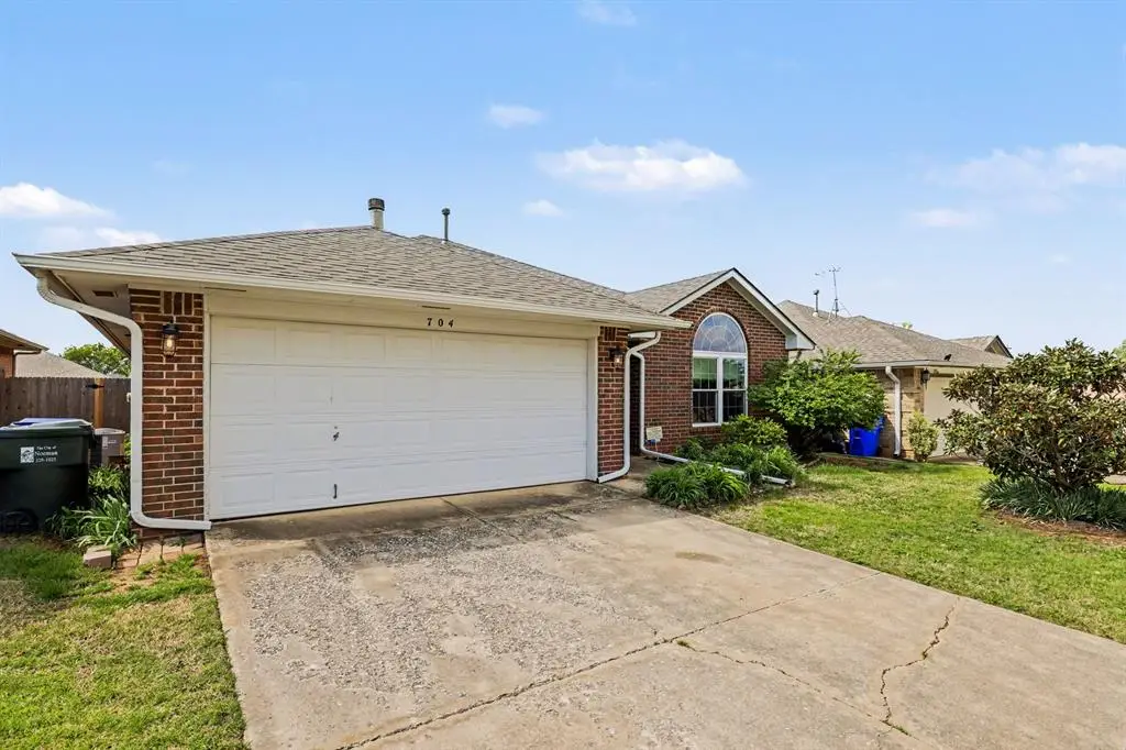 704 Tioga Circle, Norman, OK 73071 - #1