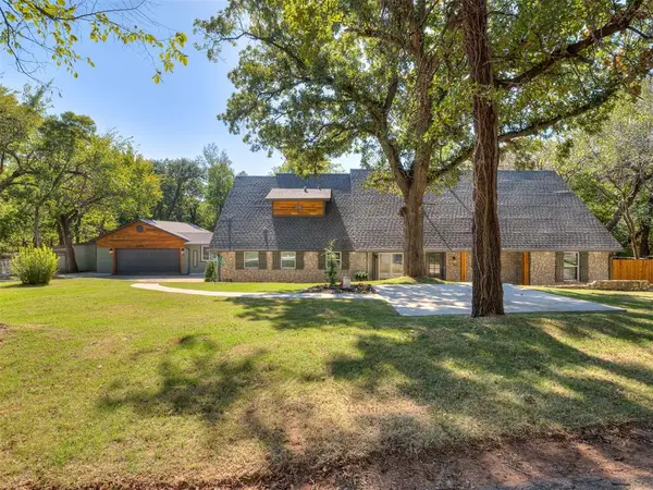 2404 Rambling Road, Edmond, OK 73025