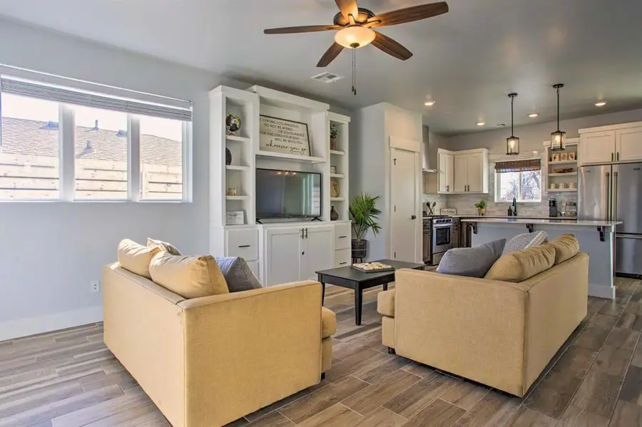 1612 NE 12th Street, Oklahoma City, OK 73117 - #3