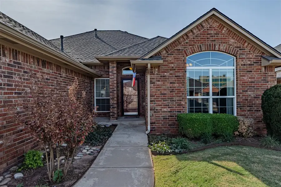 7512 NW 135th Street, Oklahoma City, OK 73142 - #2