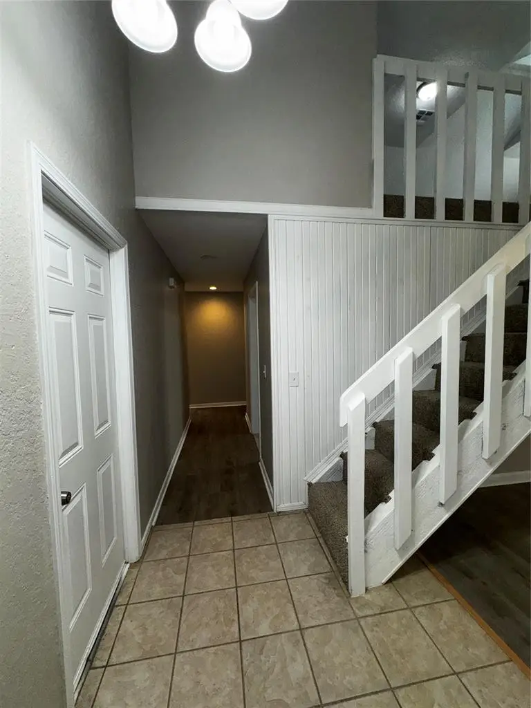 11300 N Eagle Lane, Oklahoma City, OK 73162 - #2