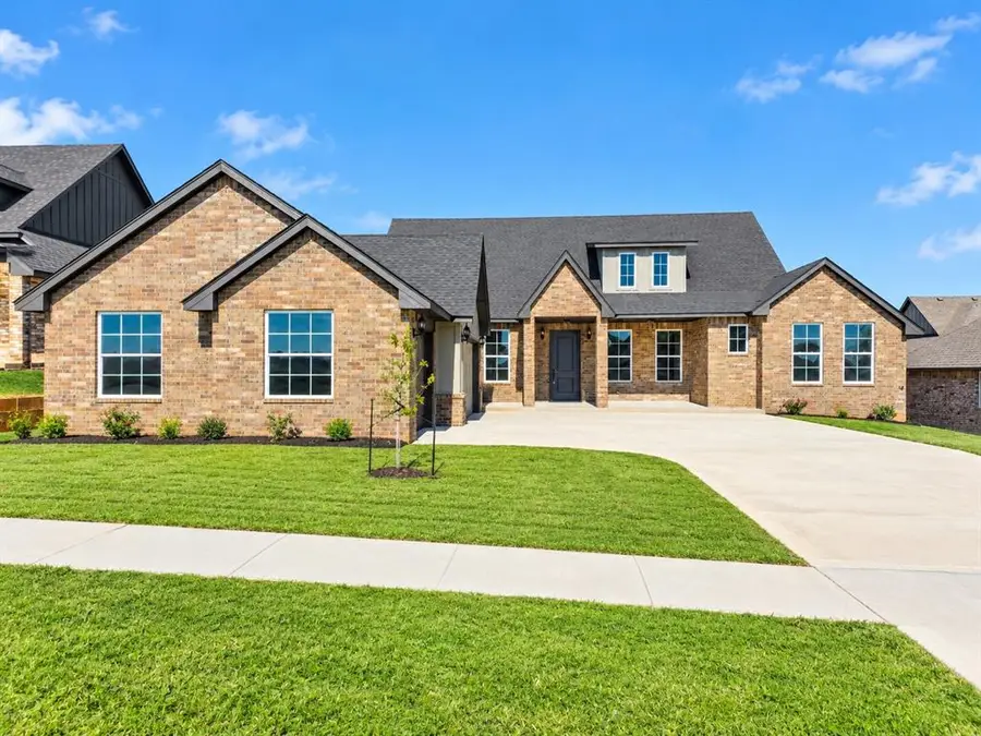 11605 NW 102nd Street, Yukon, OK 73099 - #2