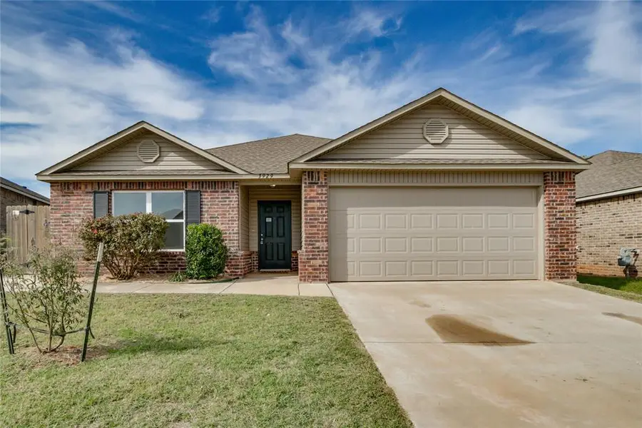 3929 Siena Ridge Boulevard, Oklahoma City, OK 73179 - #2