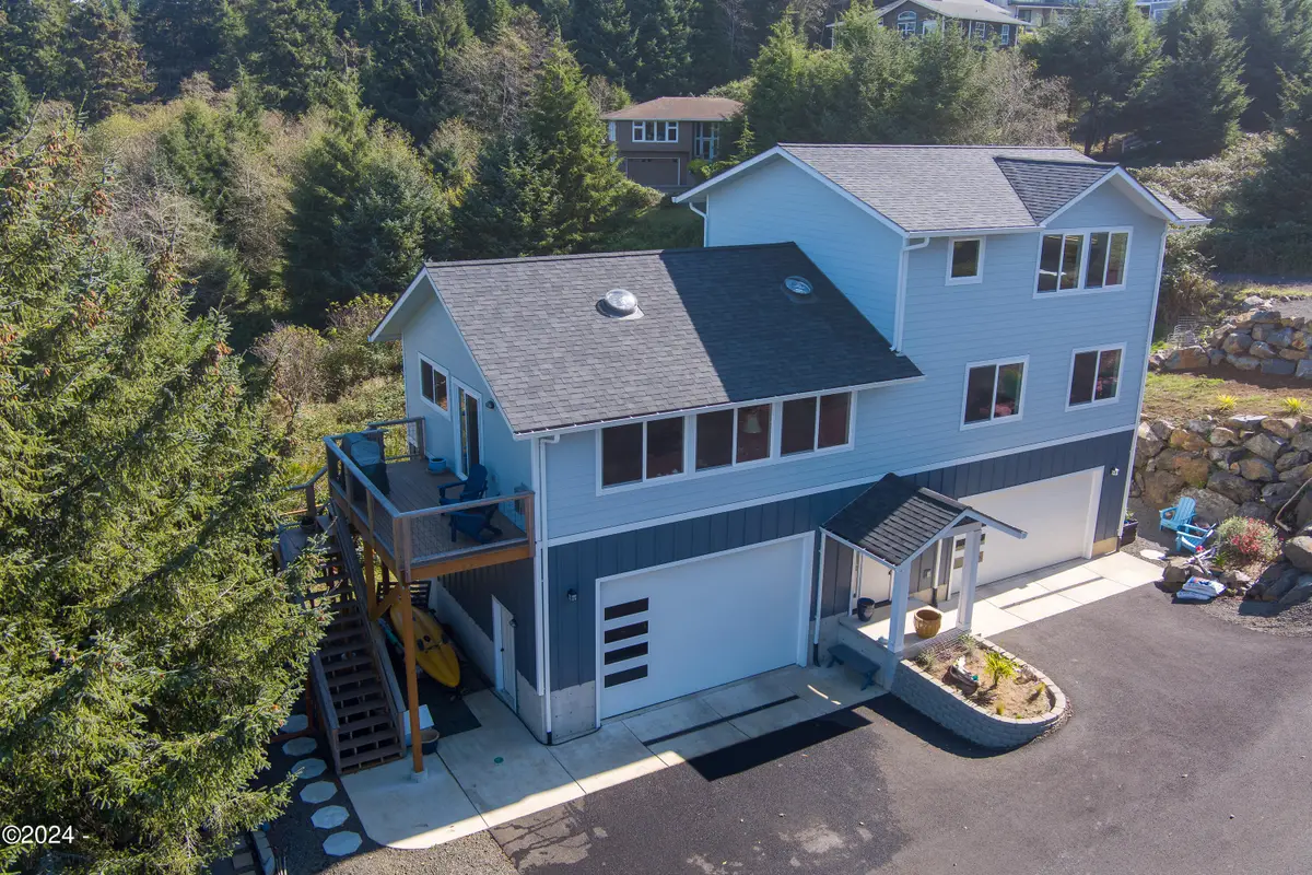 7300 Valley View Dr, Pacific City, OR 97135 - Image #1